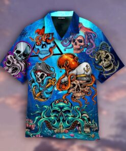 Pirate Skull Deep In The Ocean Hawaiian Shirt- For men and women - Fanshubus