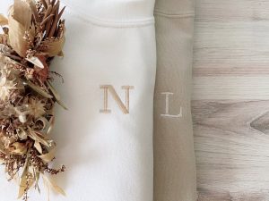 Embroidered Sweatshirt for Women, Monogram Embroidered Sweatshirt, Custom Personalized Initial Monogram Embroidered Crewneck Sweatshirt