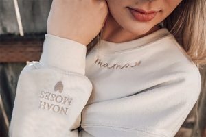 Mama Embroidered Sweatshirt, Custom Mama Shirt With Kids Names, Pregnancy Reveal For New Mom, Mother's Day Gift, Children Names, Women 120