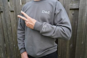 Dad Embroidered Sweatshirt, Custom Dad Shirt With Kids Names, Heart On Sleeve, Daddy Est Hoodie, Gift For New Dad, Father's Day Gift Men 206