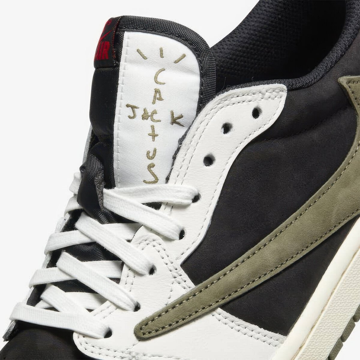 dsair-jordan-1-retro-low-og-sp-x-travis-scott-olive-dz4137-106-5