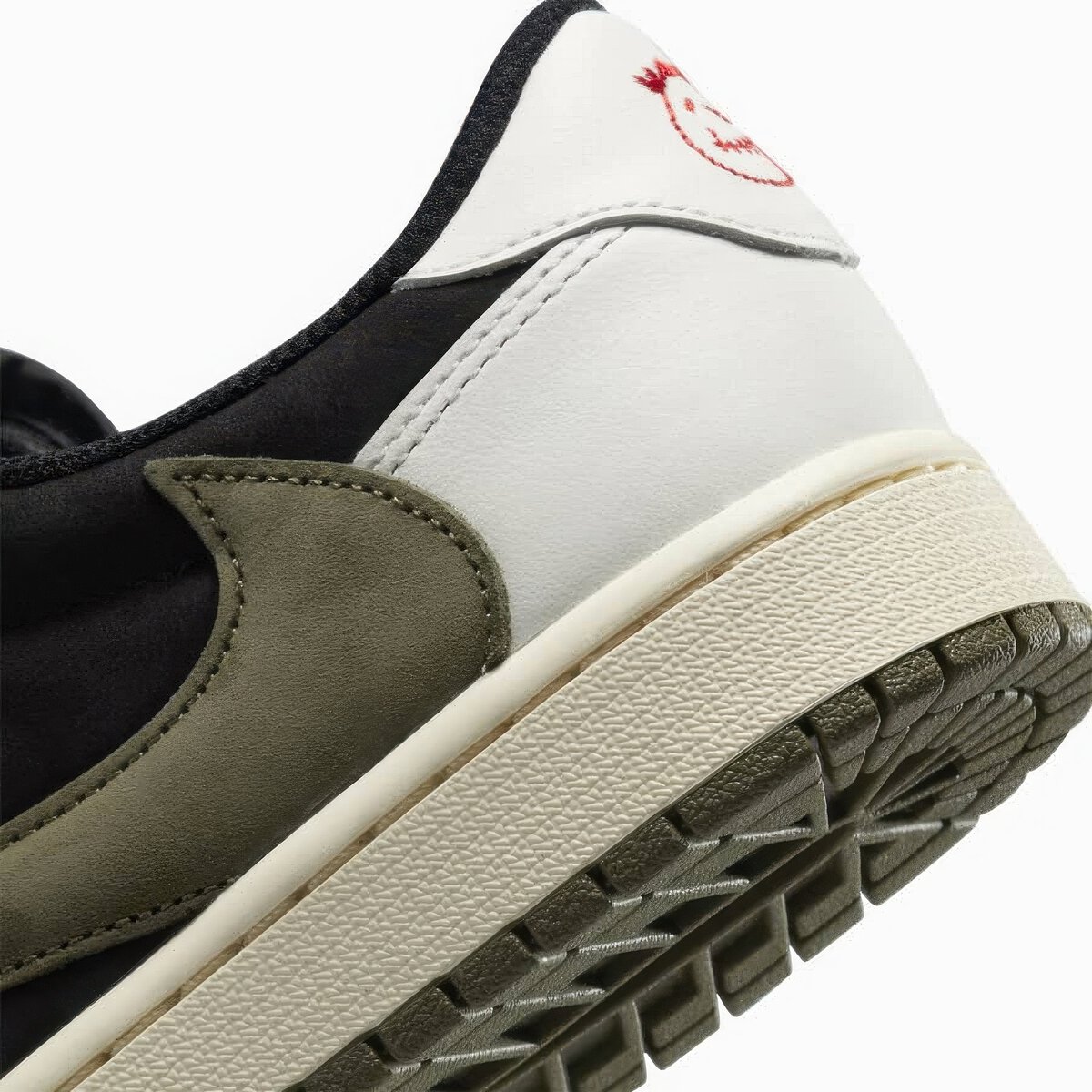 dsair-jordan-1-retro-low-og-sp-x-travis-scott-olive-dz4137-106-6