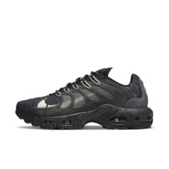 Air Max Terrascape Plus Black Lime Sneakers – Sustainable Design with Recycled Materials DC6078-002